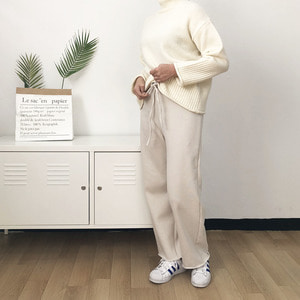러블리 데일리 여성의류 쇼핑몰 &#039;쏭블리&#039;